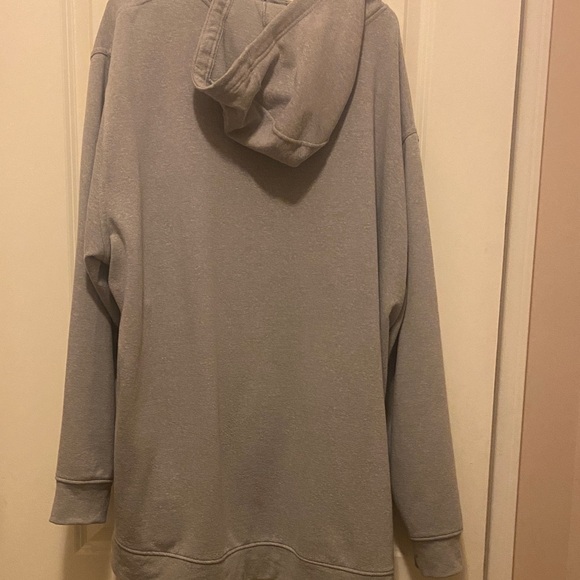 Patagonia Men's Light Gray Hoodie - Picture 3 of 3